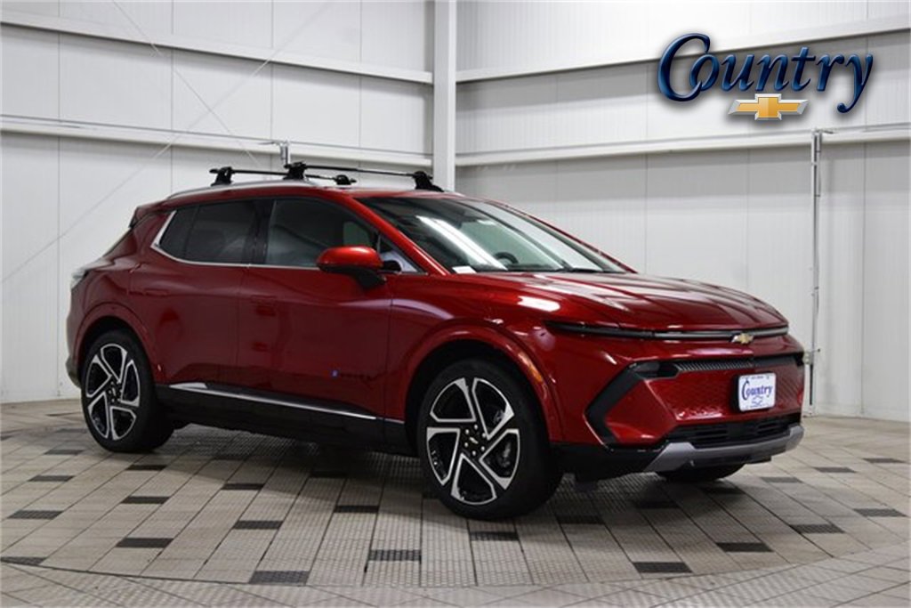 2026 Chevrolet Equinox EV 2LT's photo