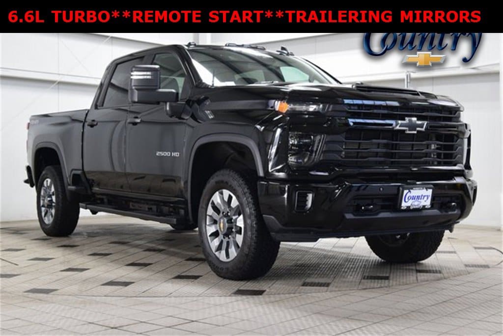 2025 Chevrolet Silverado 2500HD Custom's photo