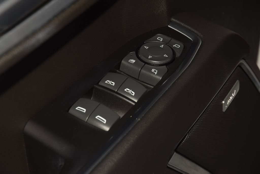 2022 Chevrolet Silverado 1500 LTZ - Photo 52