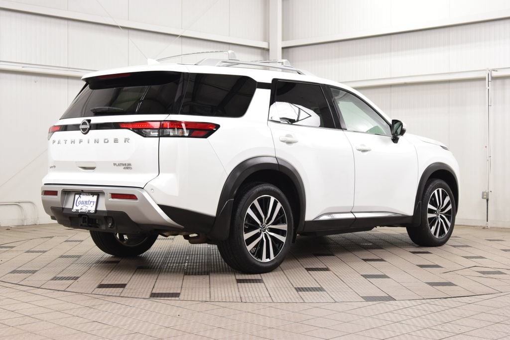 2025 Nissan Pathfinder Platinum - Photo 8