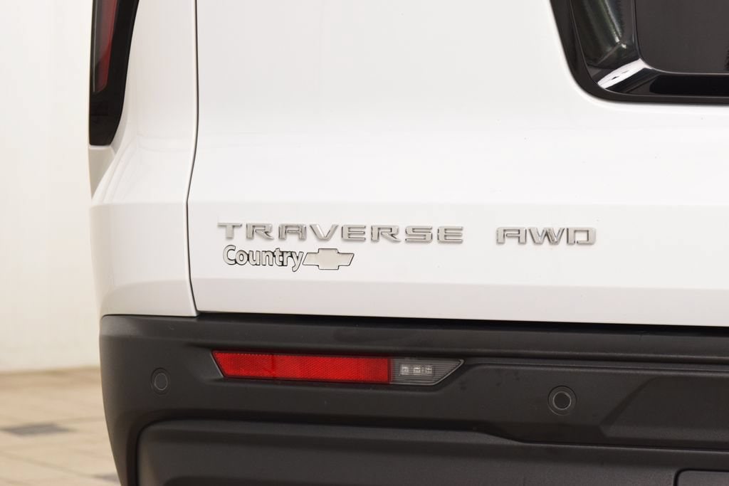 2024 Chevrolet Traverse LS - Photo 22