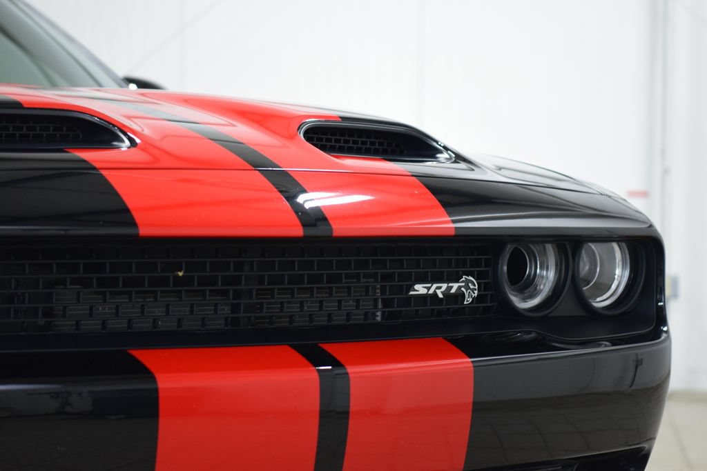 2023 Dodge Challenger SRT - Photo 11