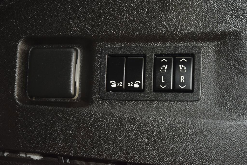 2021 Chevrolet Tahoe Premier - Photo 24