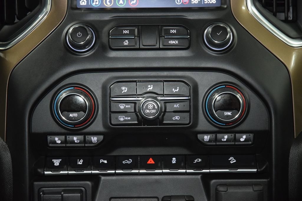 2022 Chevrolet Silverado 3500HD High Country - Photo 36