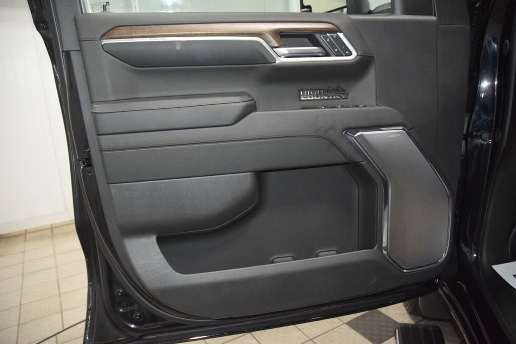 2024 Chevrolet Silverado 1500 High Country - Photo 47