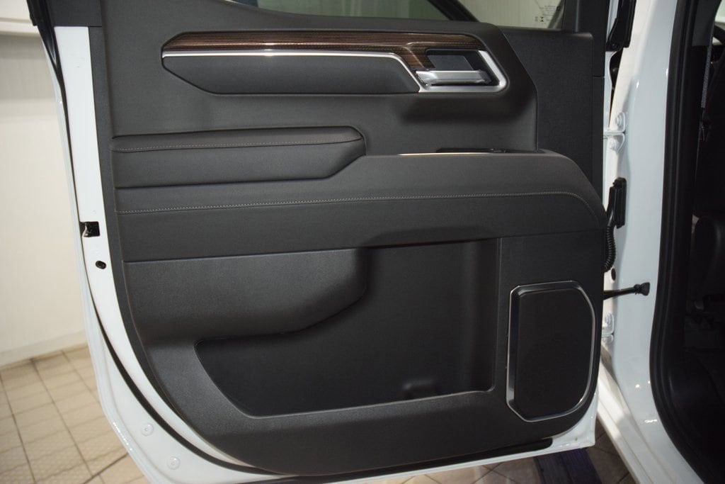 2026 Chevrolet Silverado 1500 RST - Photo 44