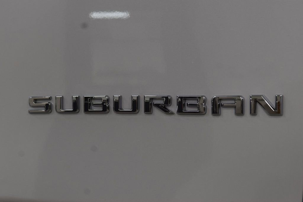 2026 Chevrolet Suburban High Country - Photo 17