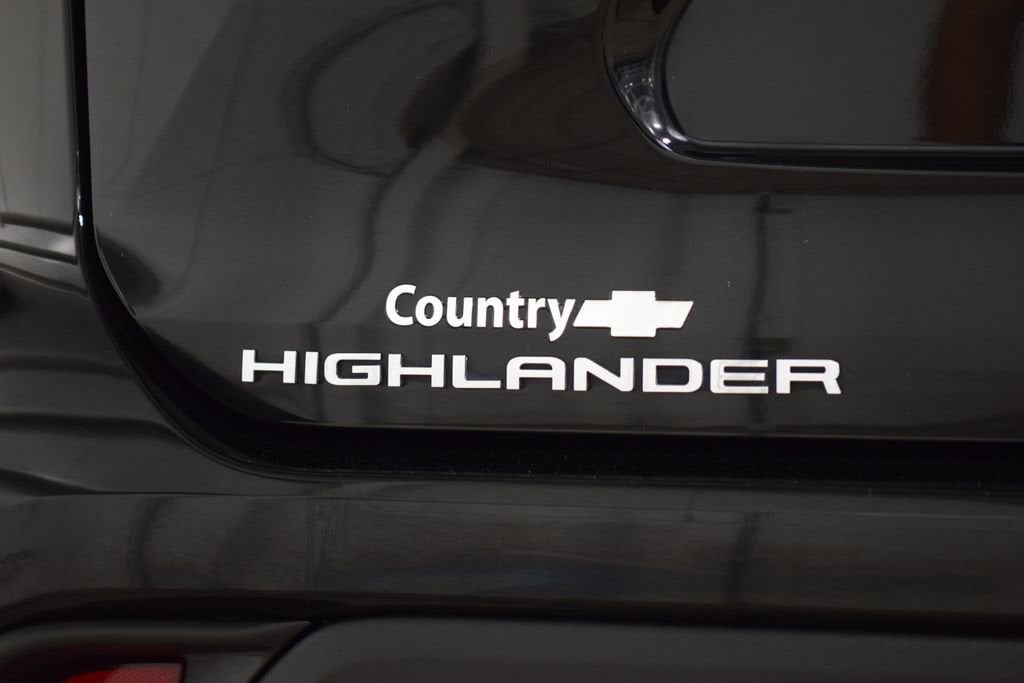 2023 Toyota Highlander LE - Photo 21