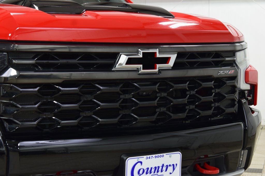2024 Chevrolet Silverado 1500 ZR2 - Photo 11