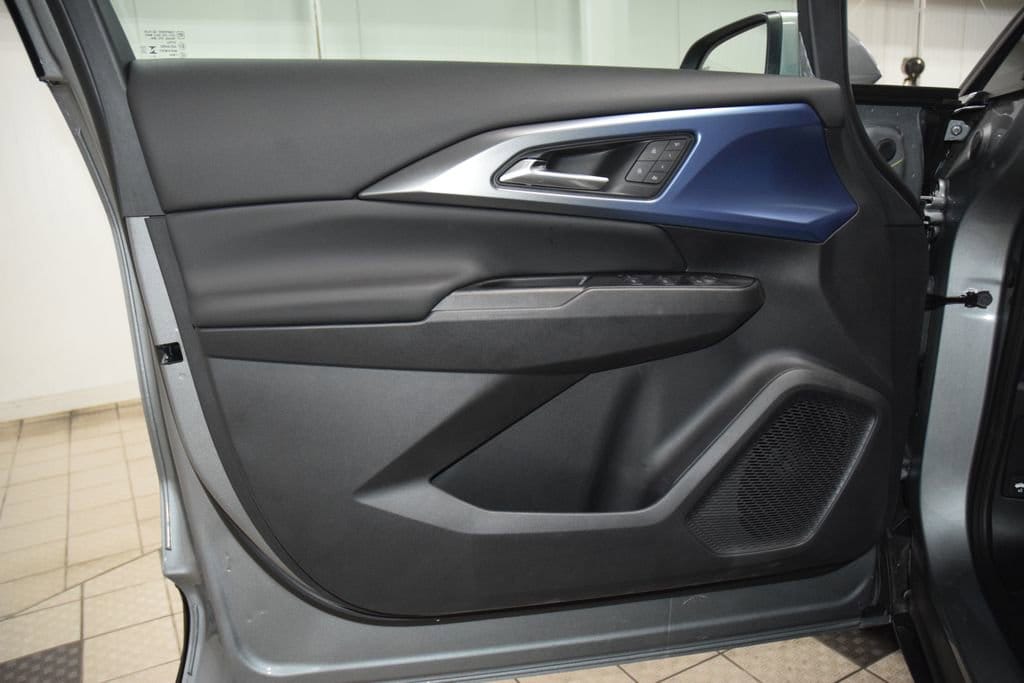 2026 Chevrolet Equinox EV 2LT - Photo 41