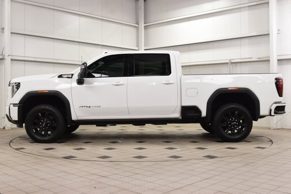 Used 2024 GMC Sierra 2500 HD AT4 Truck Crew Cab