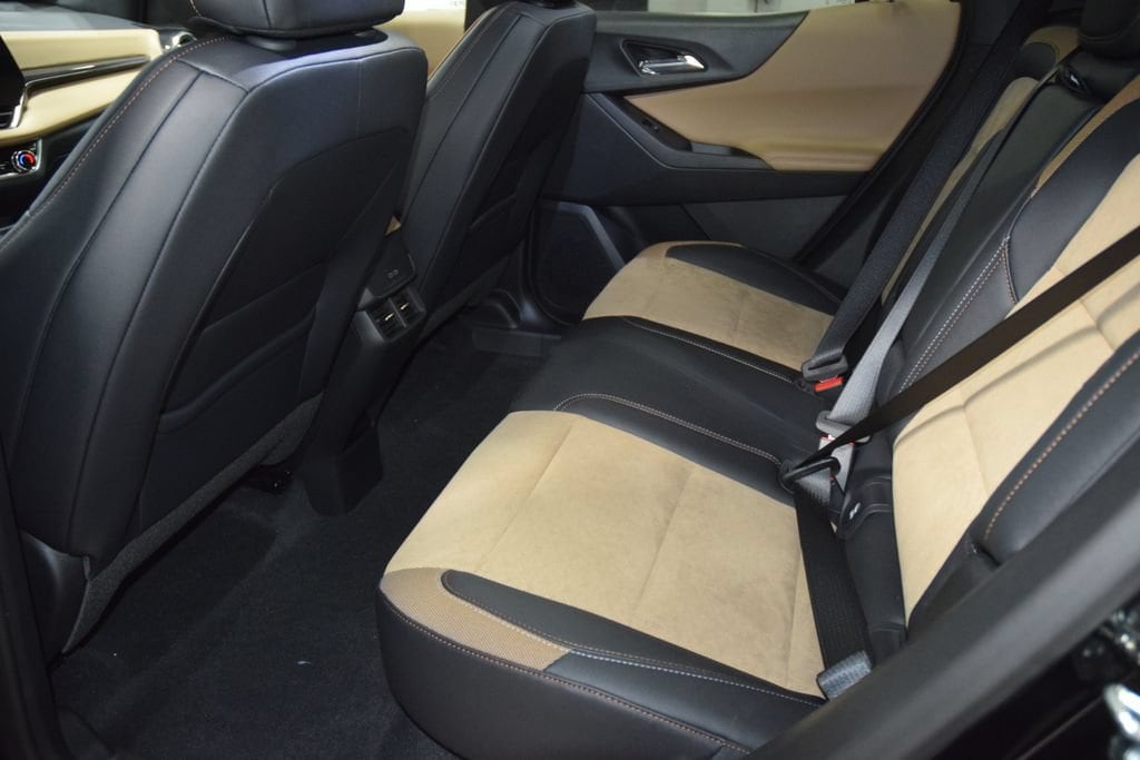 2026 Chevrolet Equinox ACTIV - Photo 43