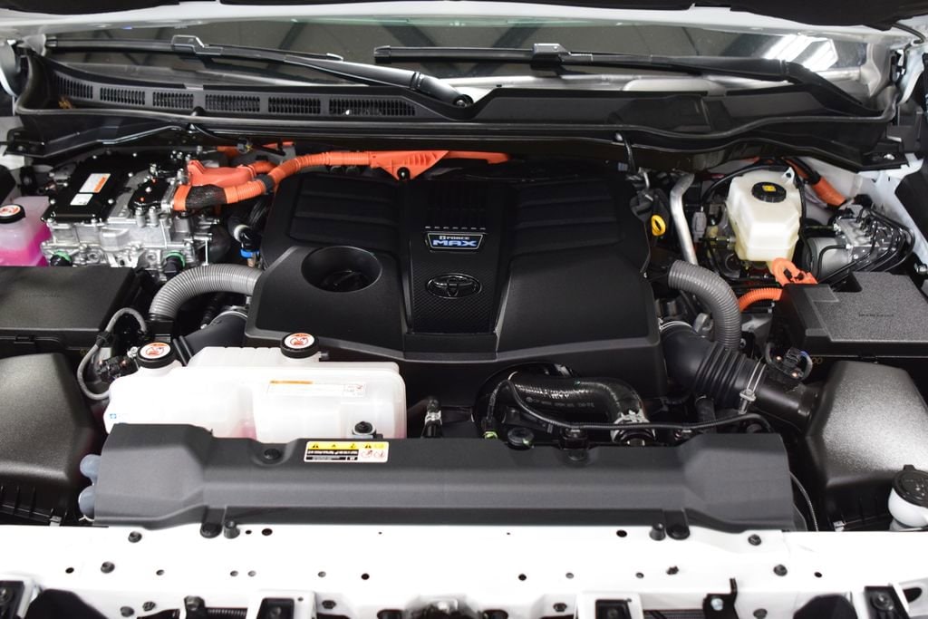 2025 Toyota Sequoia Capstone - Photo 32