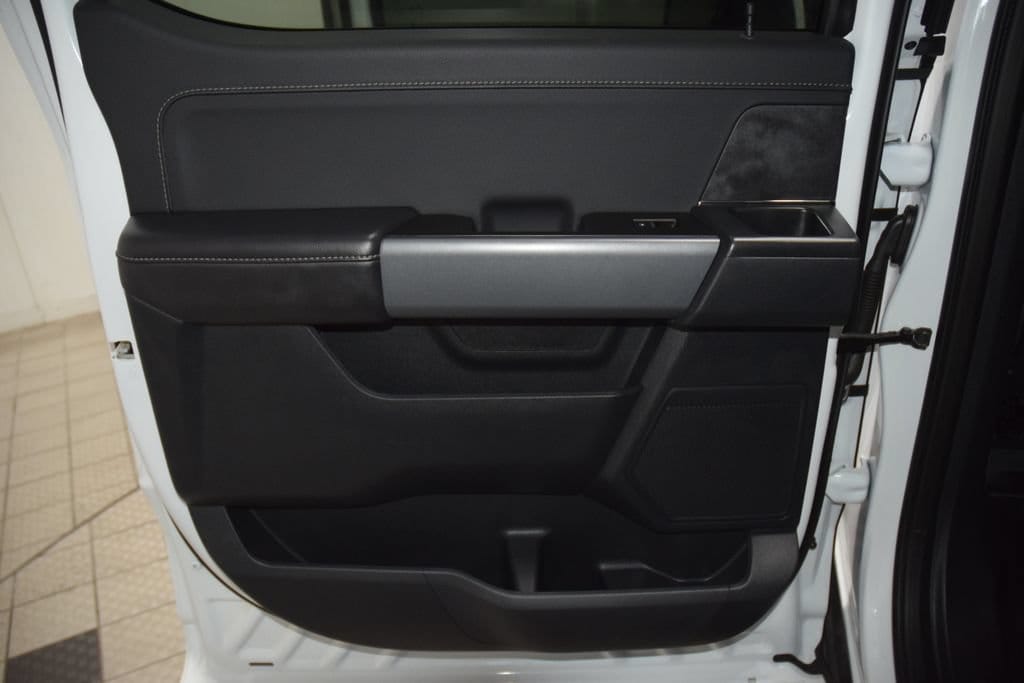 2025 Ford F-150 XLT - Photo 44