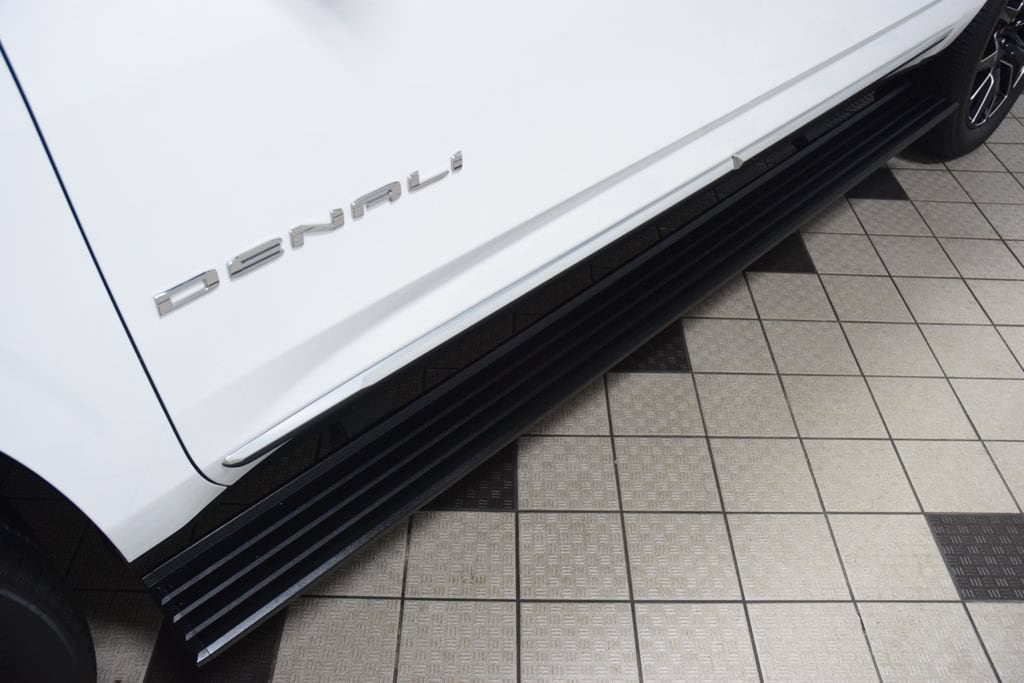 2024 GMC Yukon XL Denali - Photo 31