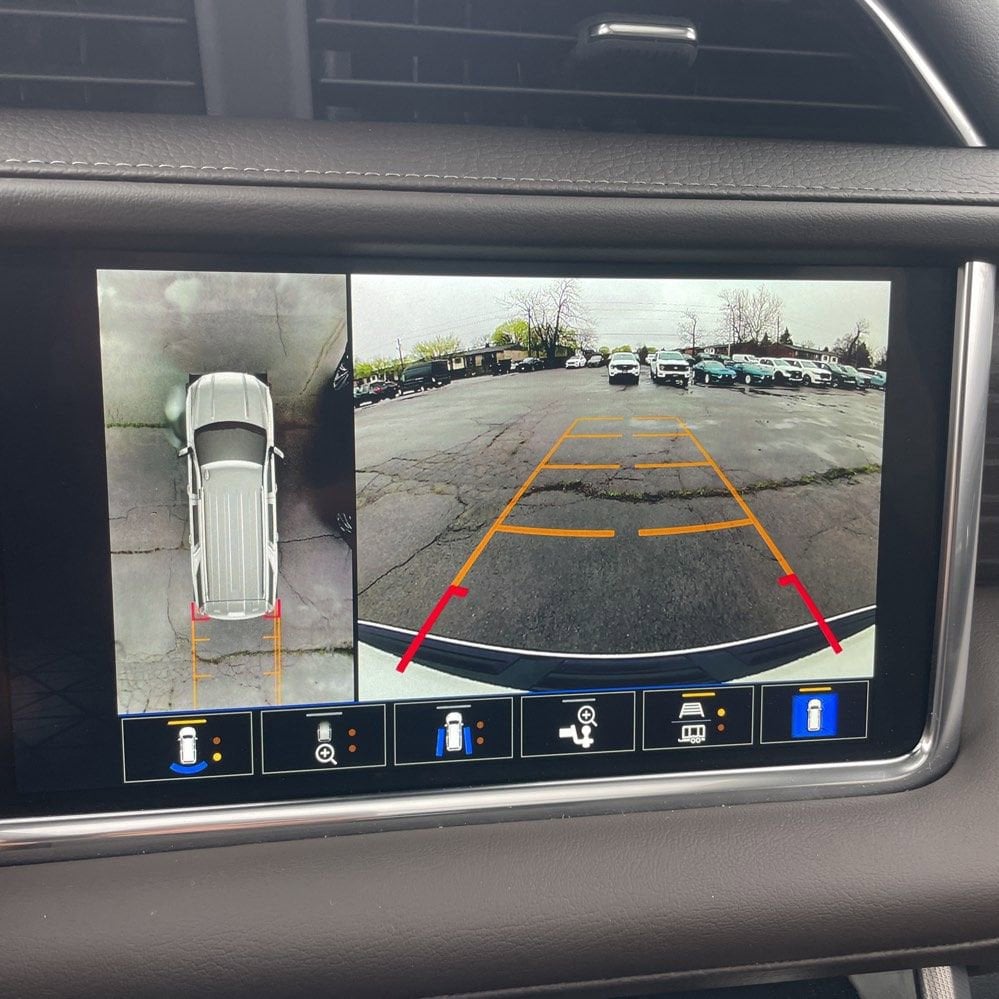 2024 GMC Yukon XL Denali - Photo 25