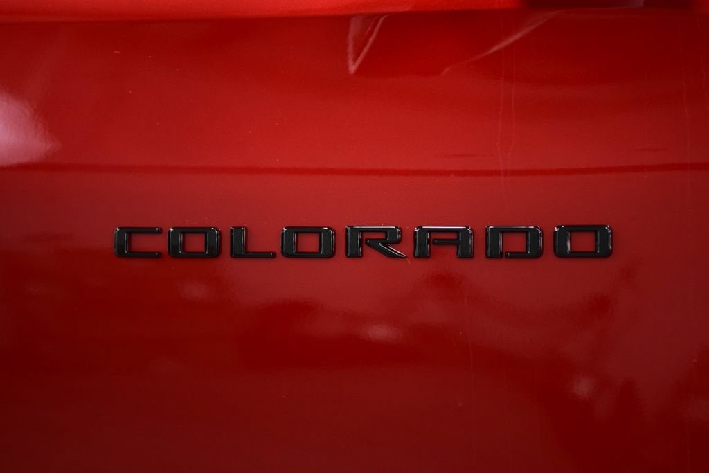 2026 Chevrolet Colorado Z71 - Photo 17