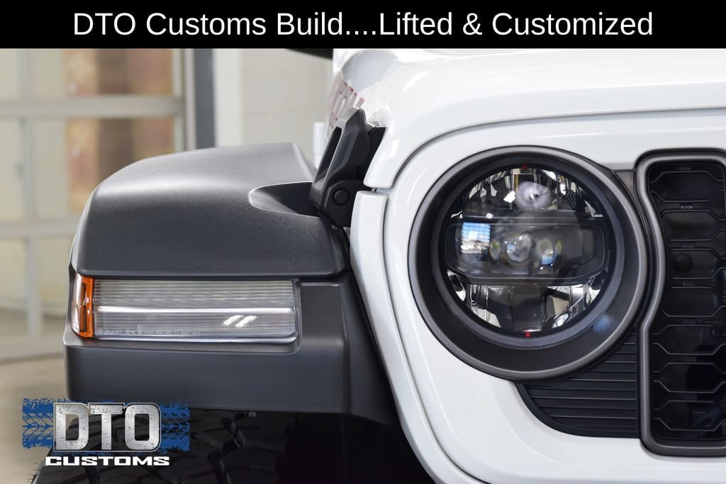 2025 Jeep Wrangler 4-Door Rubicon - Photo 10