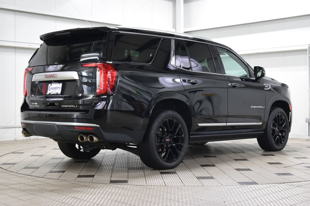 2024 GMC Yukon Denali - Photo 8
