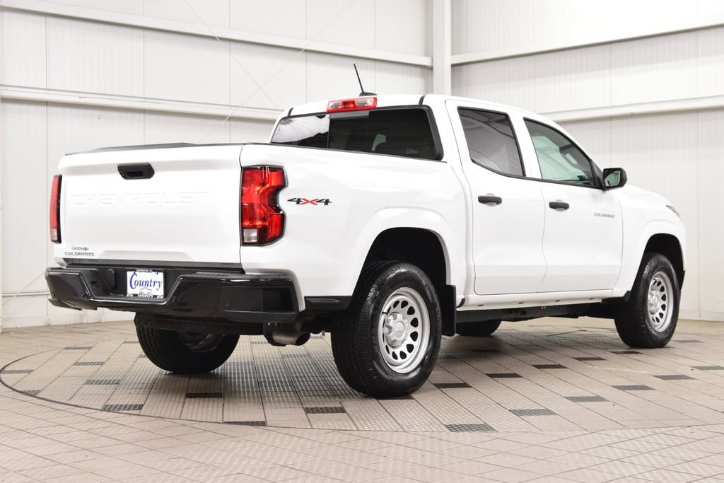 2026 Chevrolet Colorado Work Truck - Photo 8
