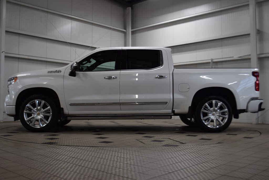 2023 Chevrolet Silverado 1500 High Country photo 4