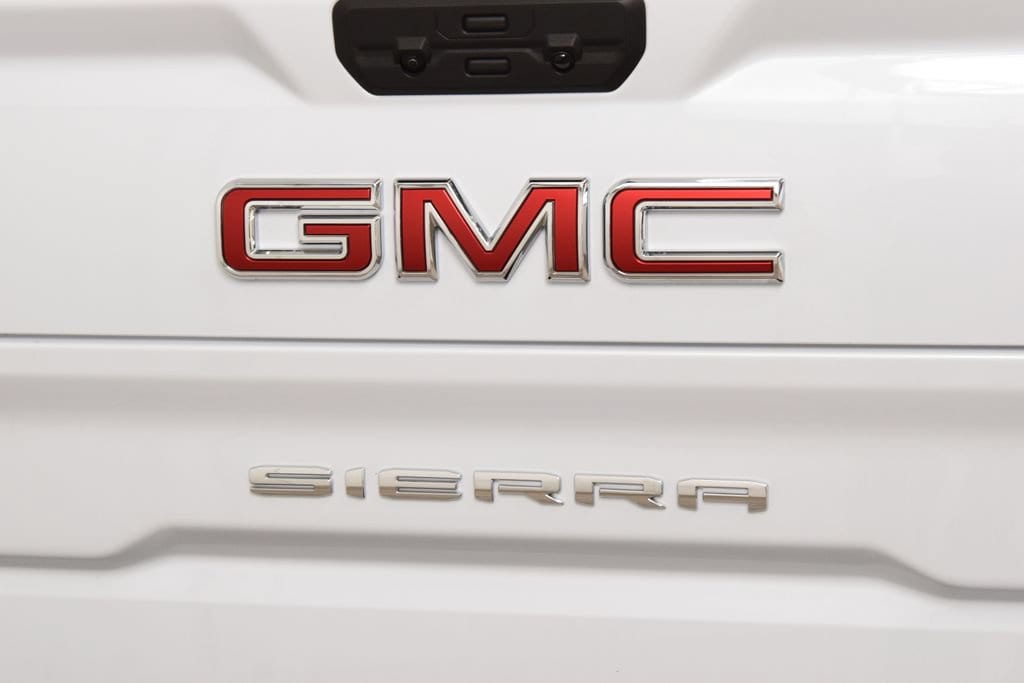 2026 GMC Sierra 1500 SLT - Photo 24