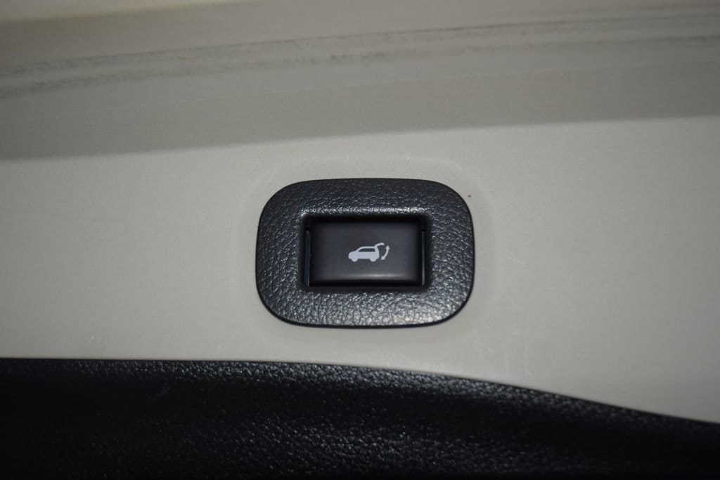 2018 Nissan Rogue SV - Photo 23