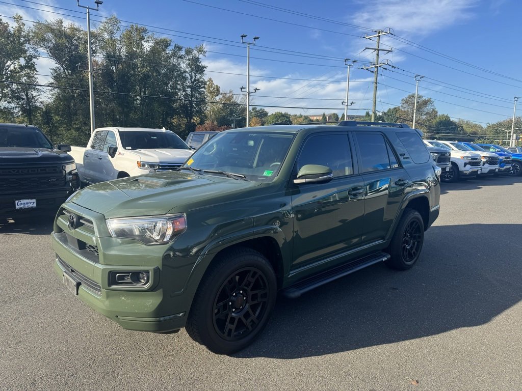 2022 Toyota 4Runner TRD Sport photo 2