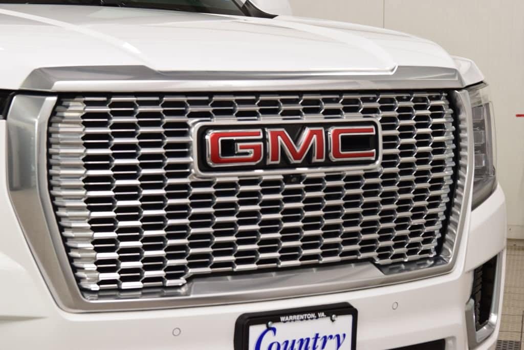 2024 GMC Yukon XL Denali - Photo 11