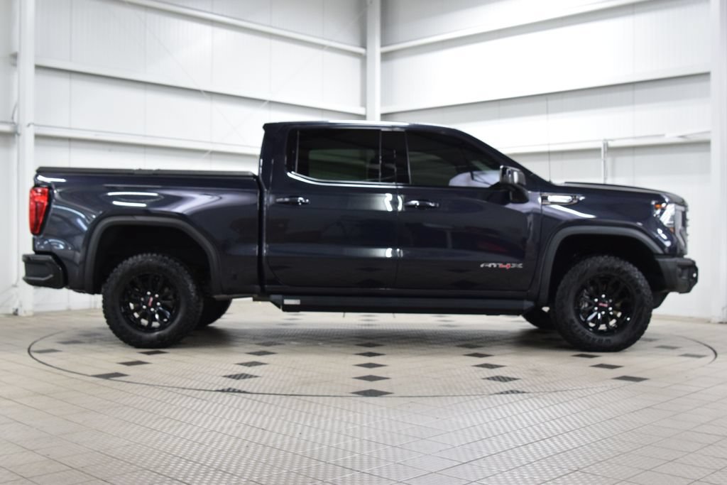 2023 GMC Sierra 1500 AT4X - Photo 9