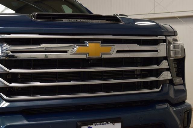 2024 Chevrolet Silverado 3500HD High Country - Photo 12