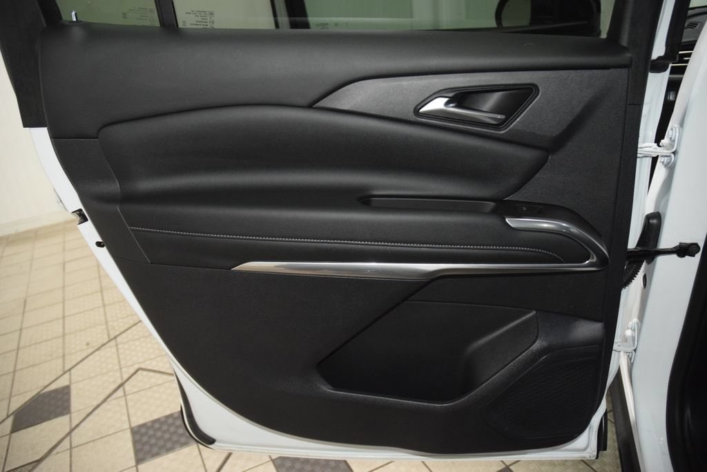 2024 Chevrolet Traverse LS - Photo 41