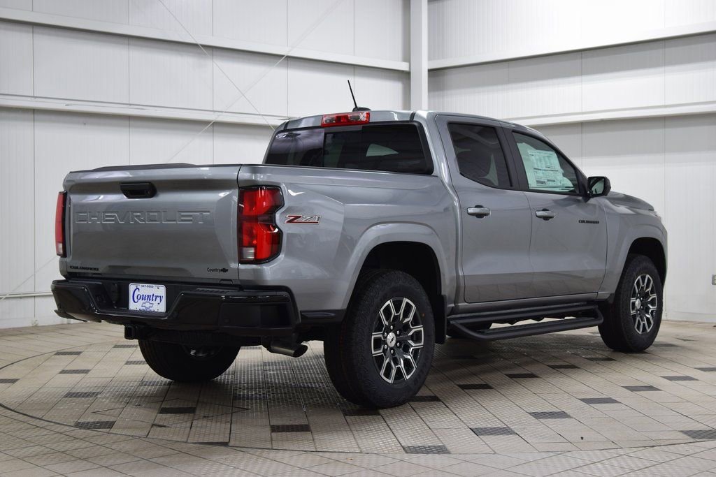 2026 Chevrolet Colorado Z71 - Photo 8