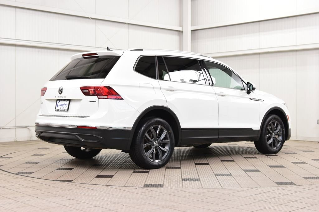 2022 Volkswagen Tiguan SE - Photo 8