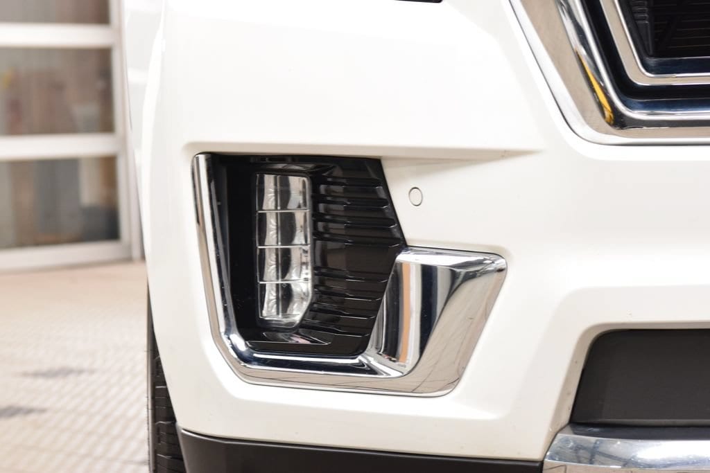 2022 GMC Yukon SLT - Photo 14