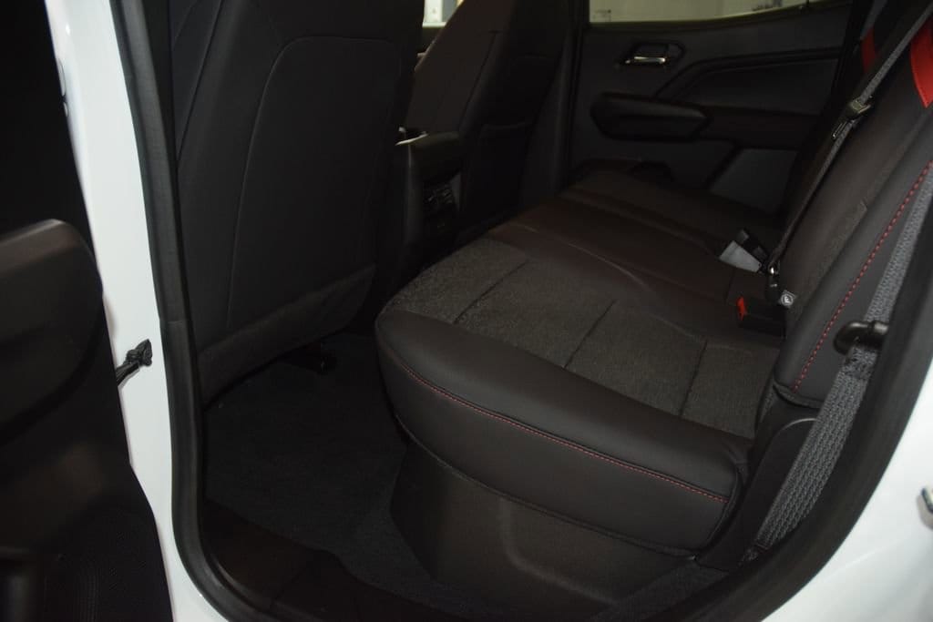2024 Chevrolet Colorado Z71 - Photo 41