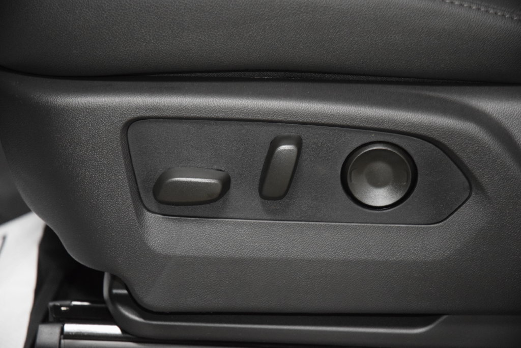 2026 Chevrolet Silverado 2500 HD ZR2 - Photo 47