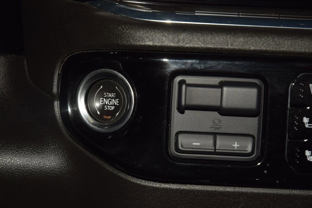 2024 Chevrolet Silverado 3500HD High Country - Photo 34