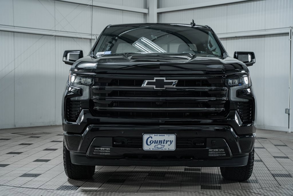 Used 2024 Chevrolet Silverado 1500 High Country with VIN 1GCUDJE89RZ323773 for sale in Warrenton, VA