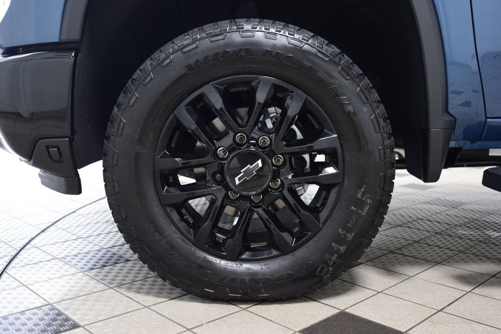 2026 Chevrolet Silverado 2500 HD LTZ - Photo 33
