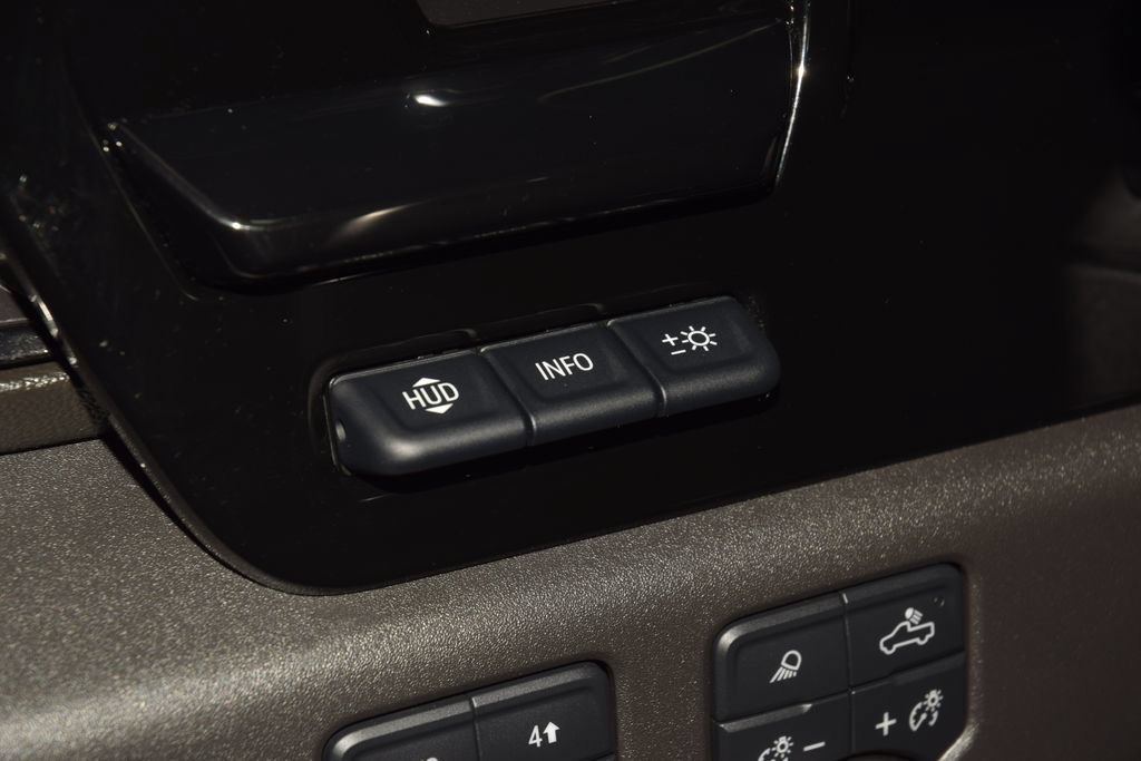 2023 Chevrolet Silverado 1500 ZR2 - Photo 41