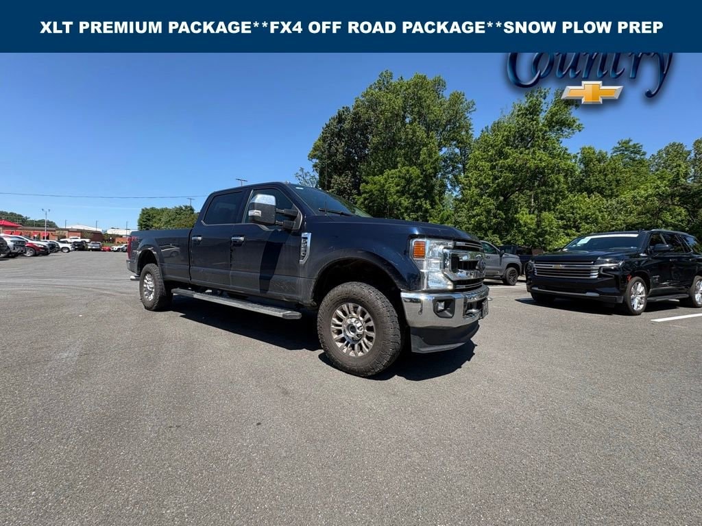 2022 Ford F-250 XLT 4x4 Crew Cab 8' Box's photo