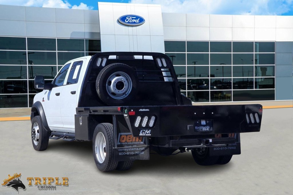 2024 Ram 5500 Tradesman photo 2