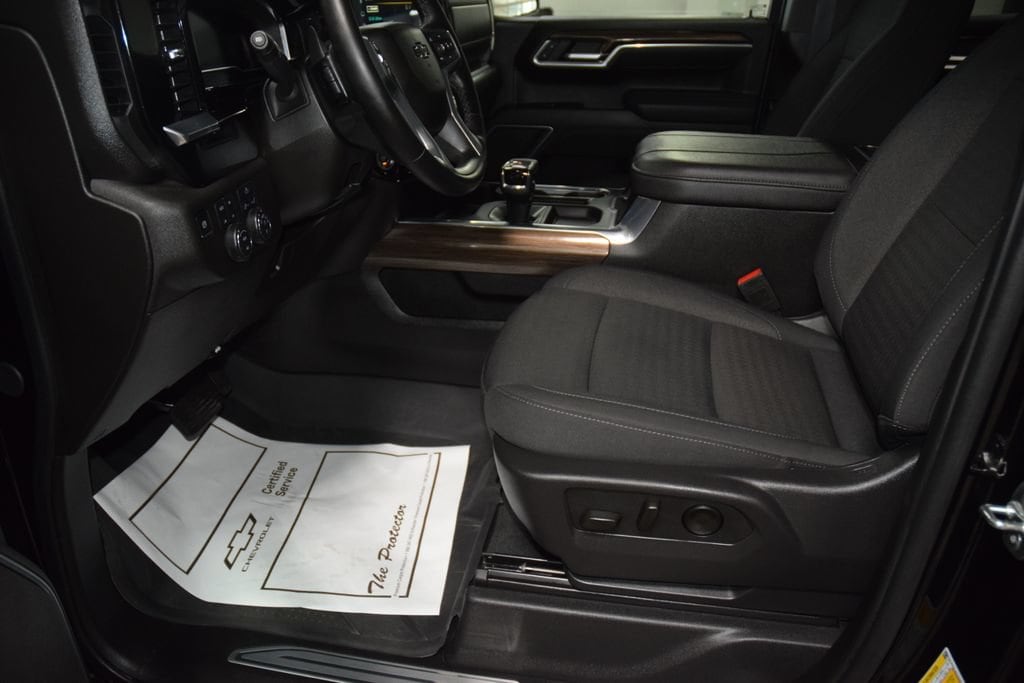 2025 Chevrolet Silverado 1500 RST - Photo 41