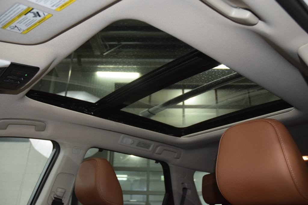 2025 Nissan Pathfinder Platinum - Photo 47