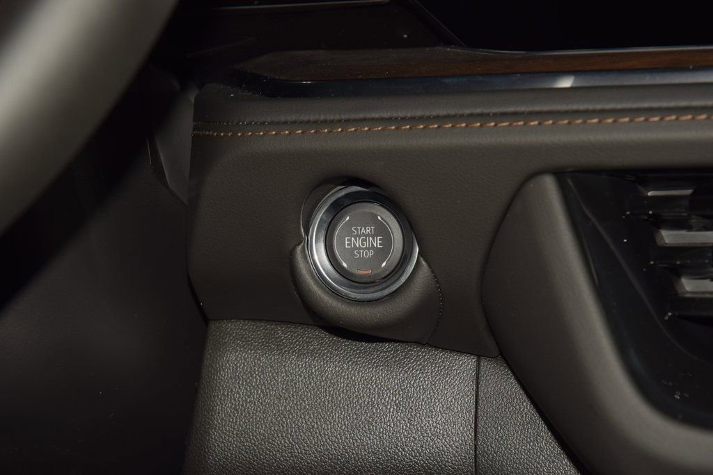 2026 Chevrolet Suburban High Country - Photo 34