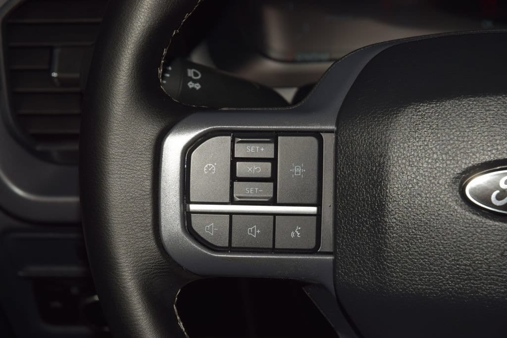 2025 Ford F-150 XLT - Photo 38