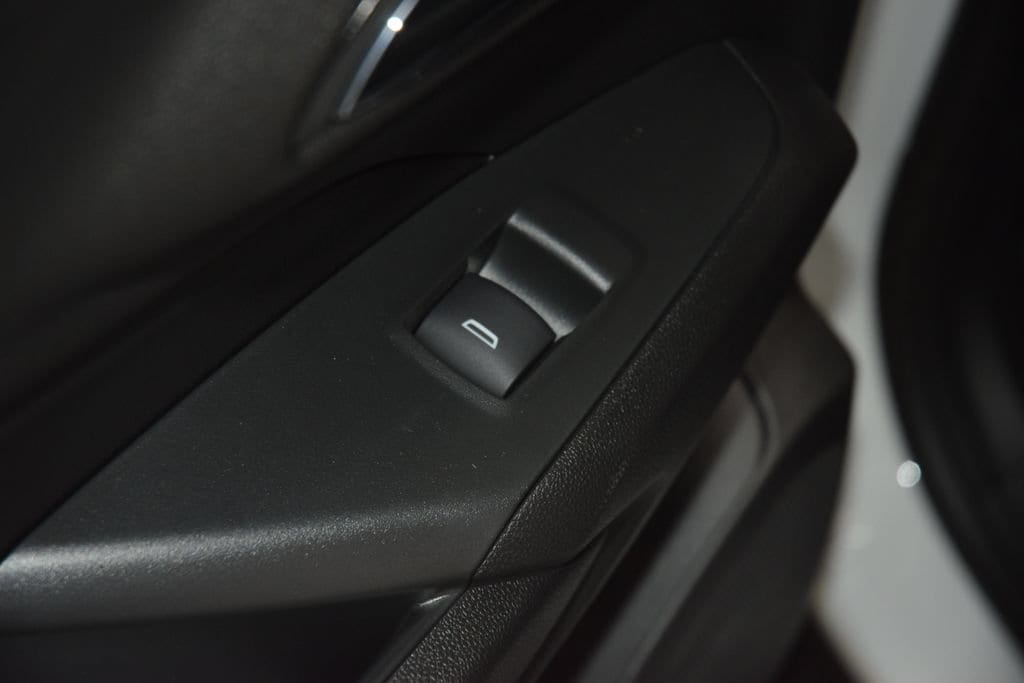 2026 Chevrolet Trax RS - Photo 41
