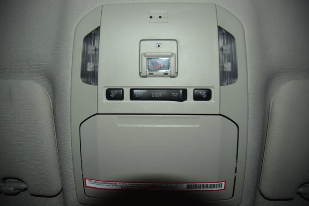 2023 Toyota Highlander LE - Photo 45