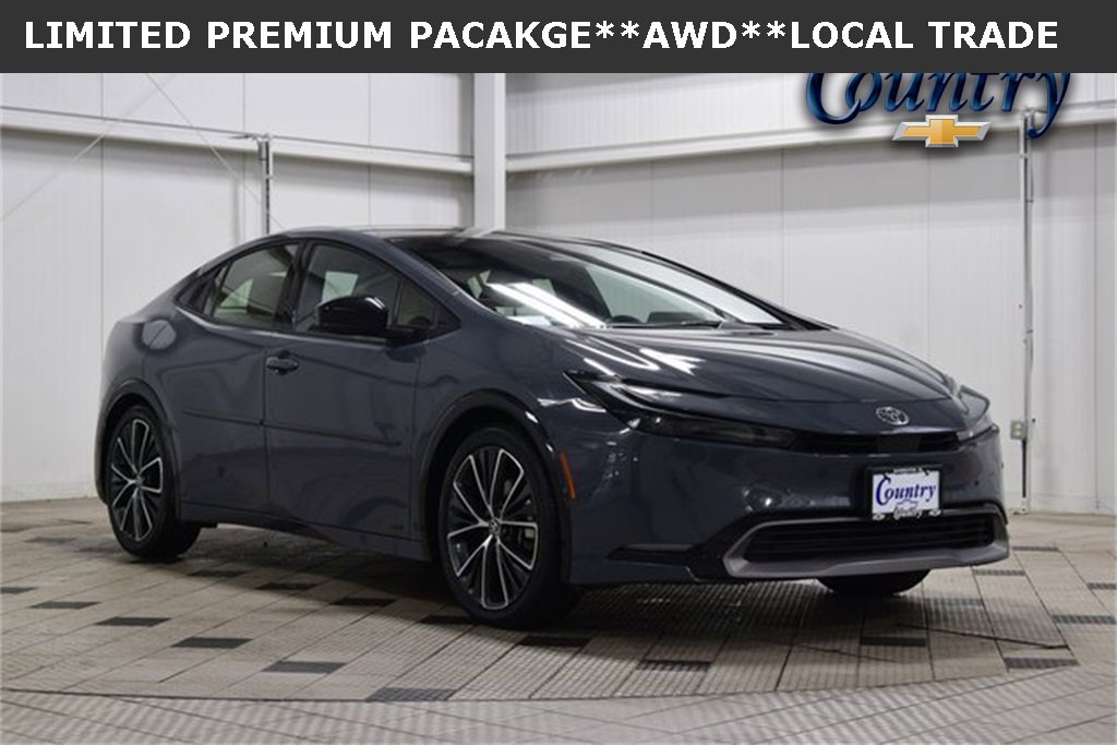 2023 Toyota Prius Limited's photo